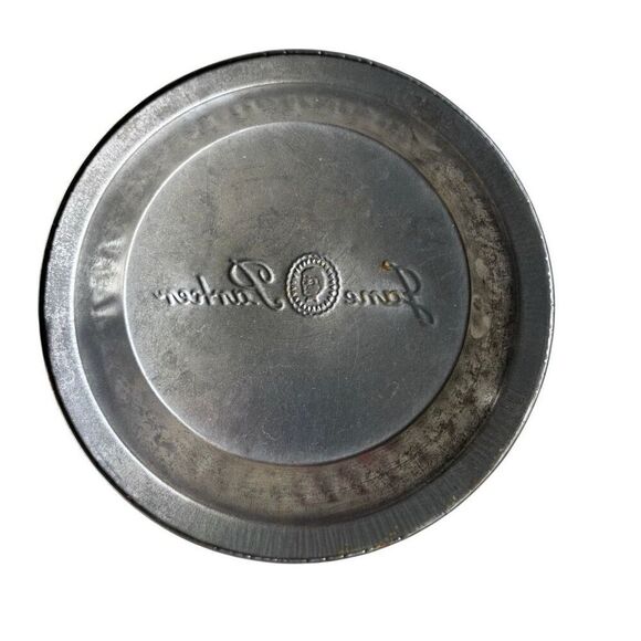 2 Vintage Jane Parker 8” Pie Tins - Picture 7 of 7